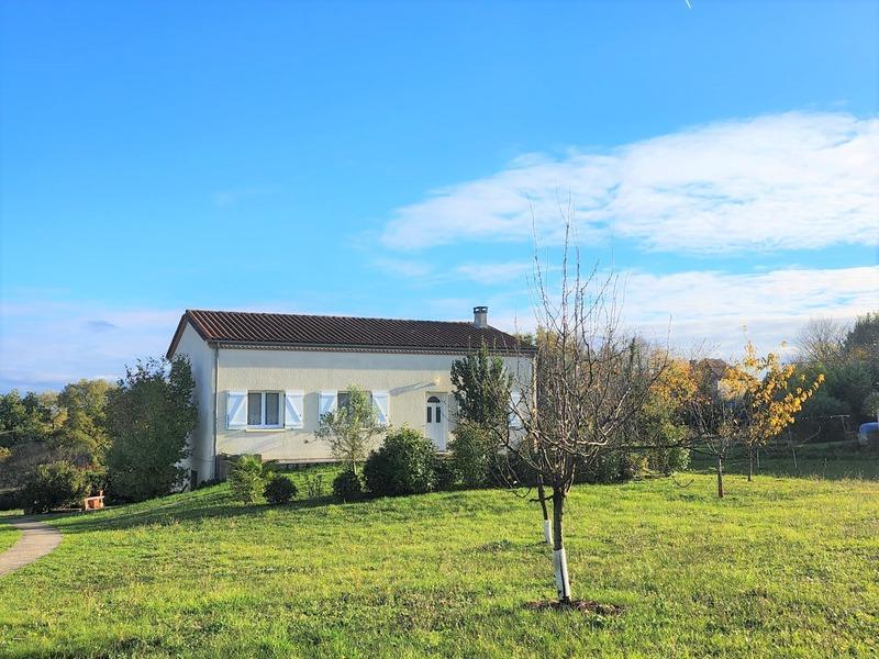 Maison - 85 m² - 5 pièces