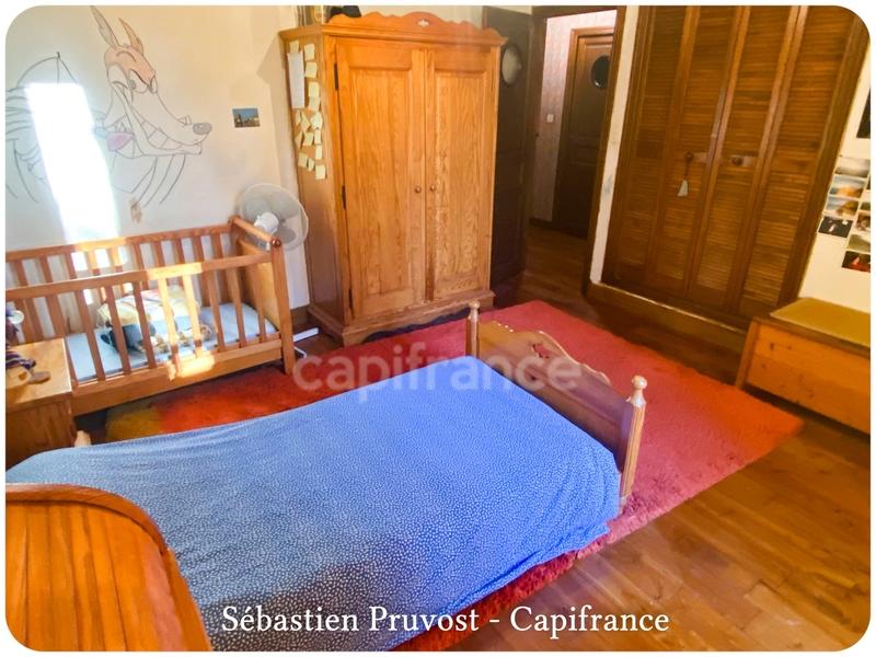 Maison en pierre - 143 m² - 5 pièces