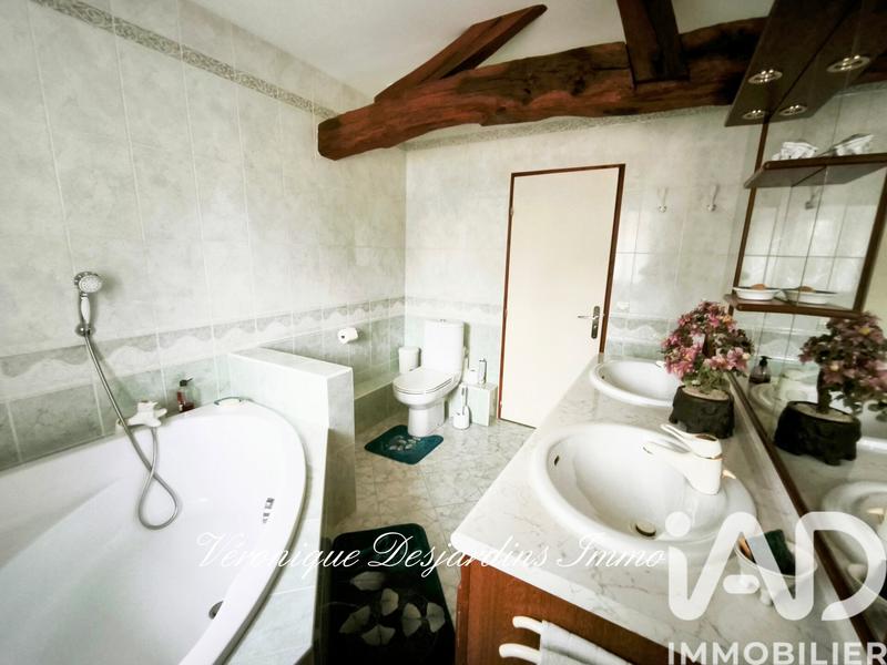 Maison - 161 m² - 6 pièces