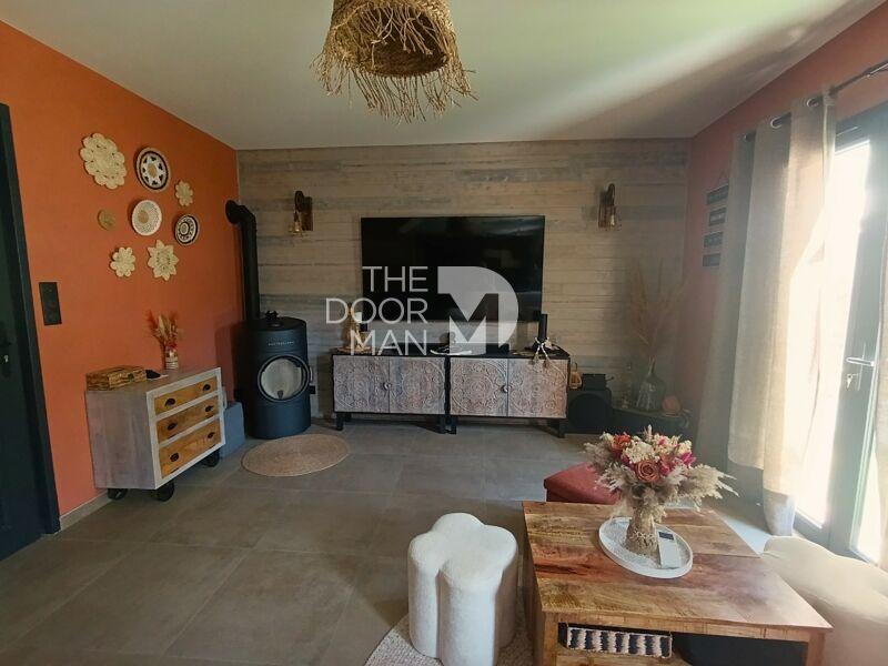 Maison - 120 m² - 5 pièces