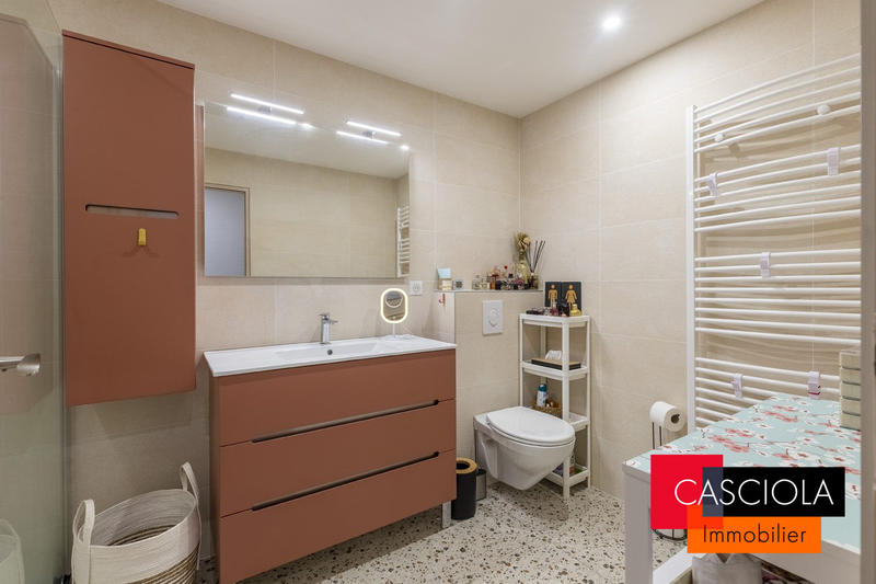 Maison - 163 m² - 7 pièces