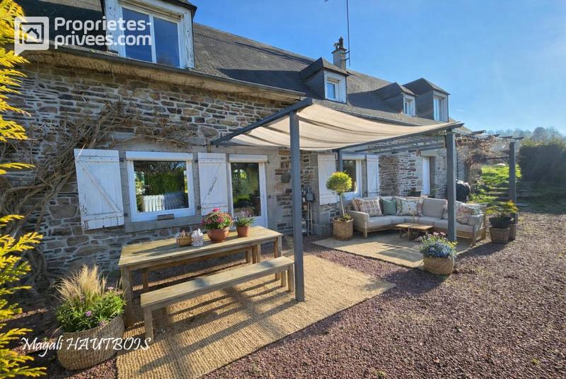 Maison - 156 m² - 8 pièces