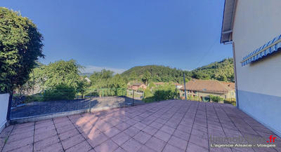 Maison traditionnelle - 118 m² - 5 pièces