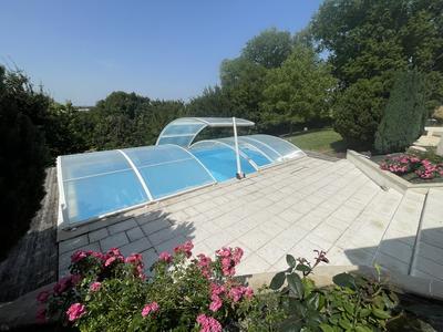 Villa - 180 m² - 6 pièces