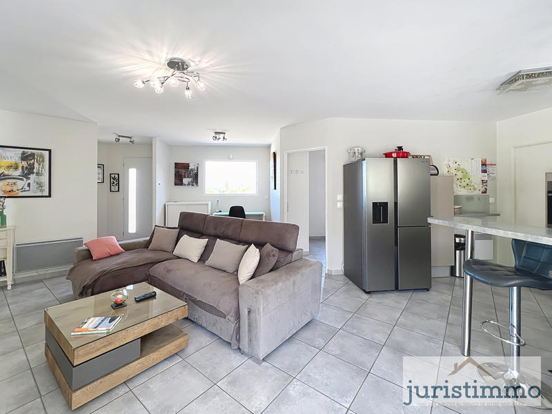 Villa - 111 m² - 6 pièces