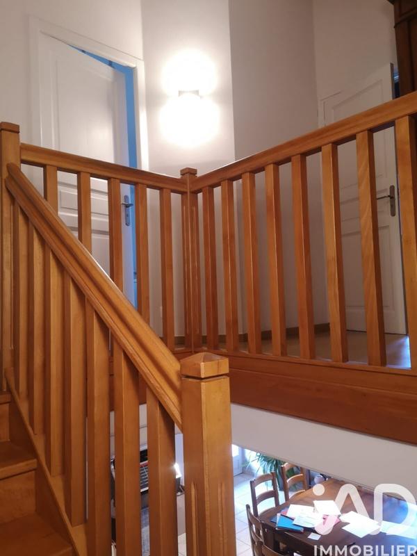 Maison - 150 m² - 7 pièces