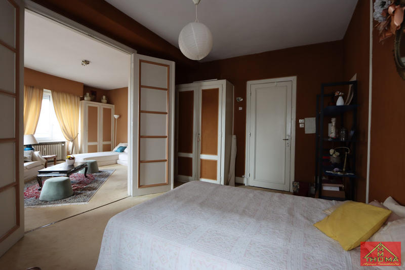 Appartement - 155 m² - 6 pièces