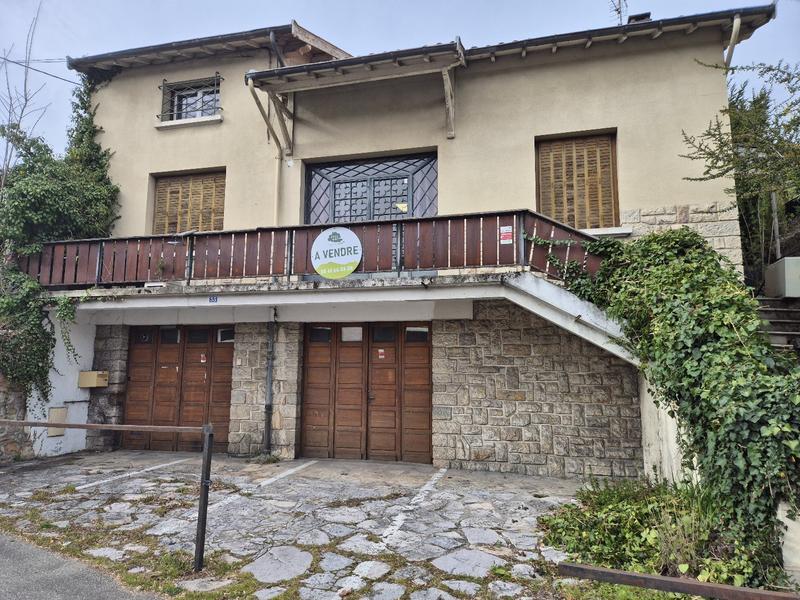 Maison - 145 m² - 7 pièces