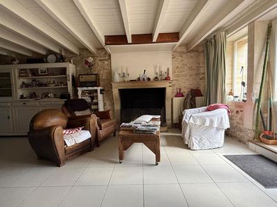 Maison de maîtres - 380 m² - 10 pièces