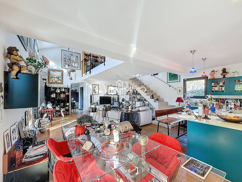 Maison - 141 m² - 4 pièces