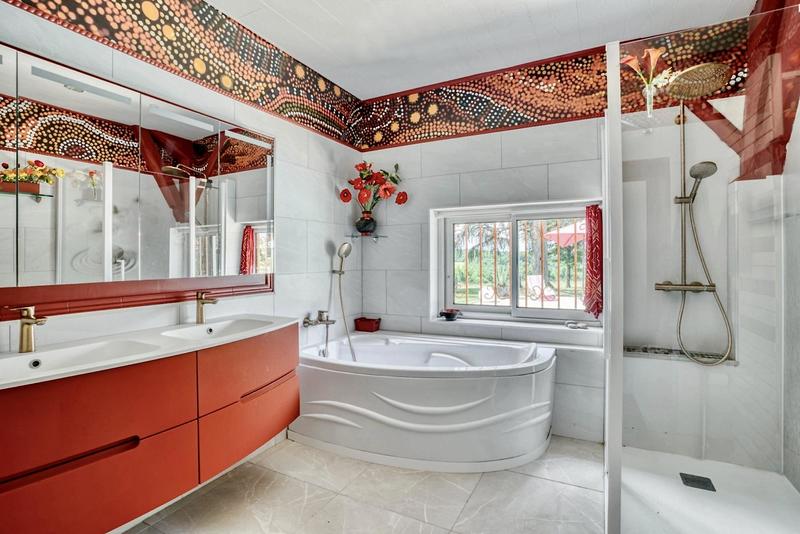 Château - 450 m² - 14 pièces