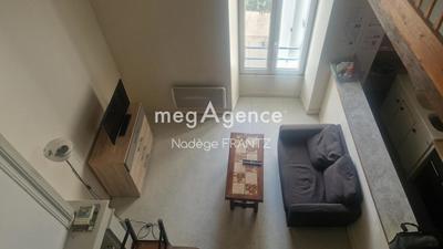 Appartement - 80 m² - 4 pièces