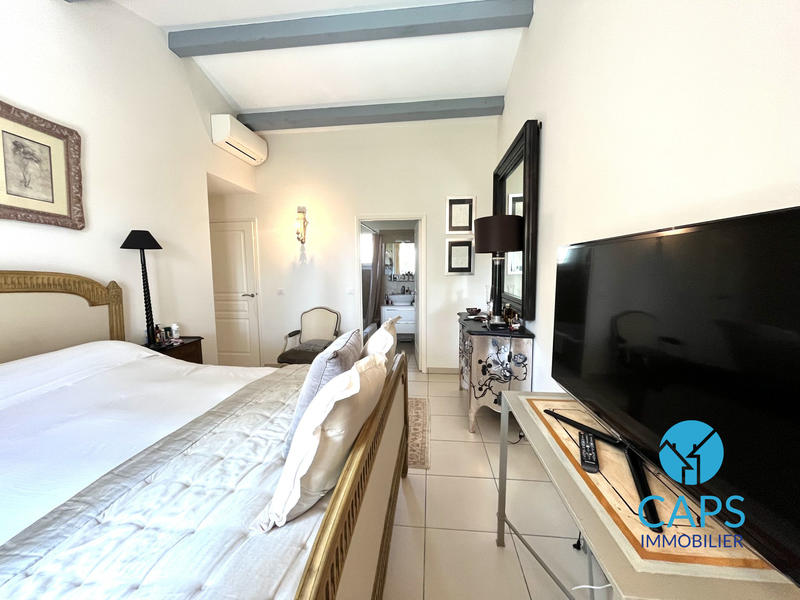 Villa - 168 m² - 5 pièces