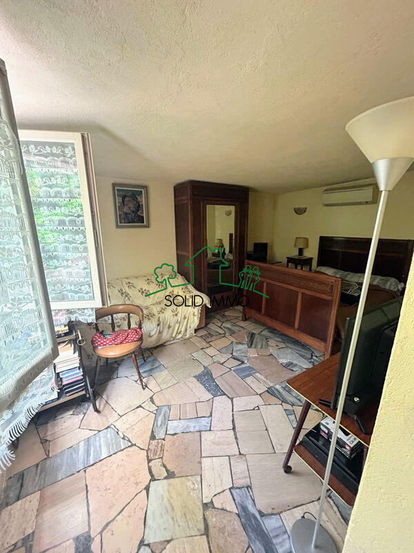 Maison - 142 m² - 5 pièces