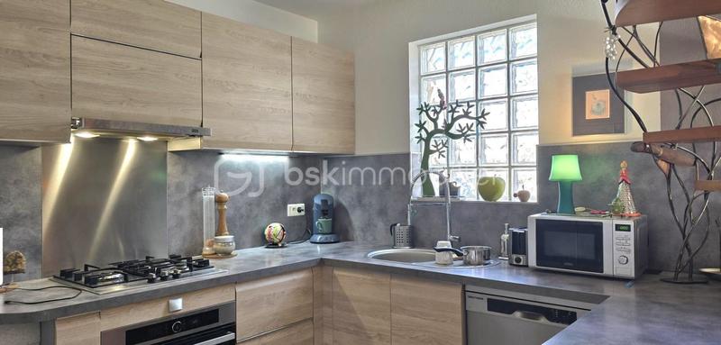 Maison - 120 m² - 5 pièces