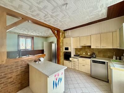 Maison ancienne - 317 m² - 10 pièces