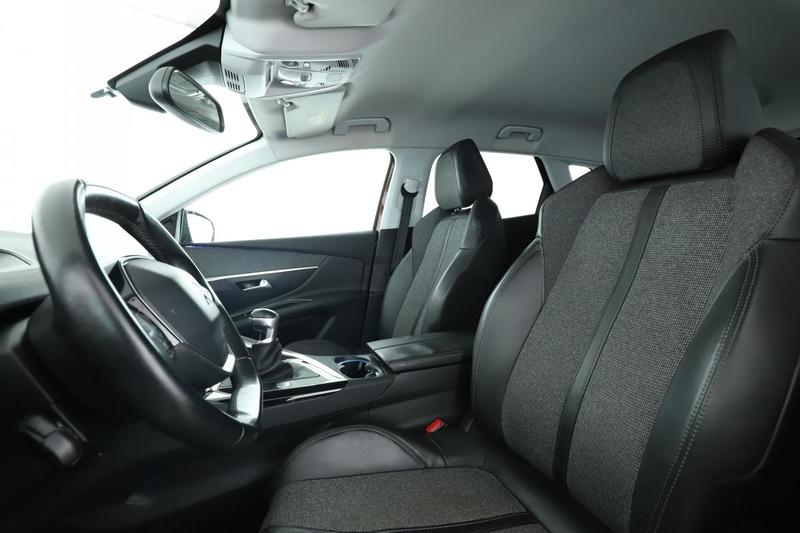 Peugeot 3008 1.6 Blue-HDi Allure 120 ch