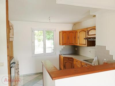 Maison - 101 m² - 5 pièces