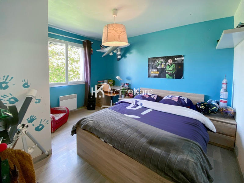 Maison - 90 m² - 4 pièces