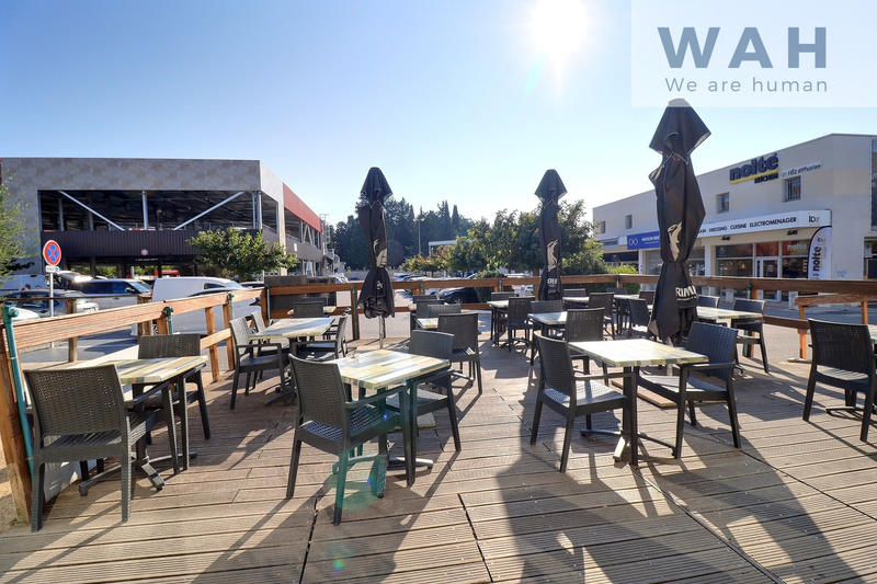 Fonds de commerce - Magasins - 316 m²