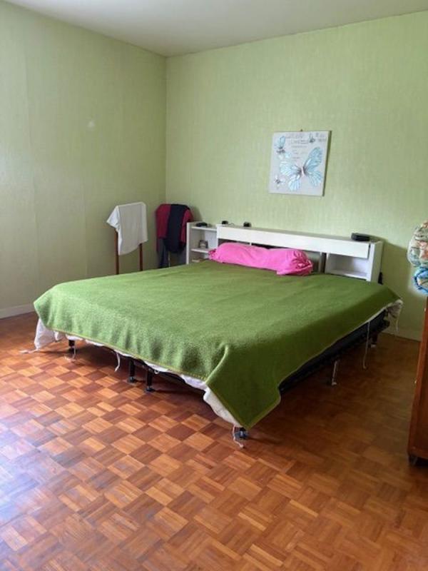 Maison - 200 m² - 8 pièces