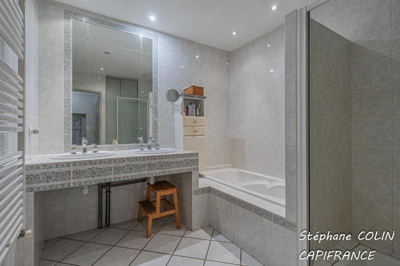 Maison de ville - 143 m² - 5 pièces