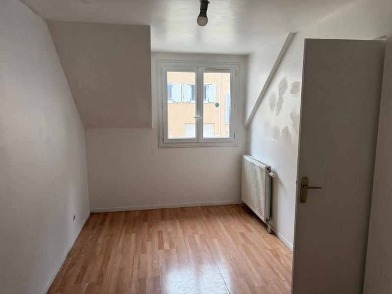 Maison - 81 m² - 4 pièces