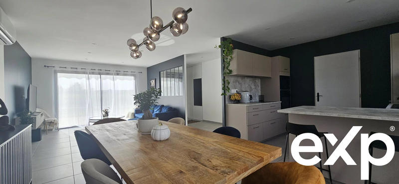 Maison - 90 m² - 4 pièces