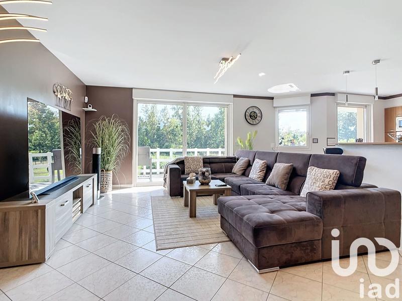 Maison - 138 m² - 5 pièces