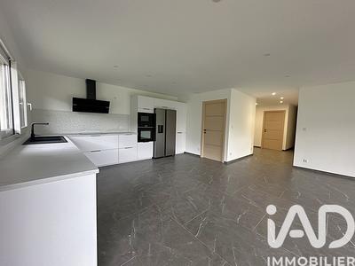 Maison - 123 m² - 5 pièces