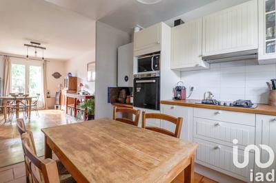 Maison - 156 m² - 8 pièces