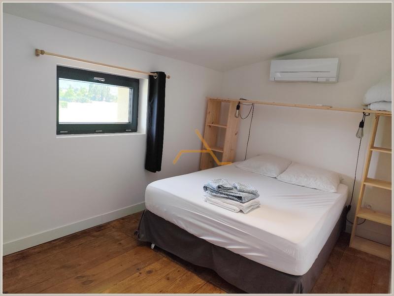 Maison en pierre - 171 m² - 7 pièces