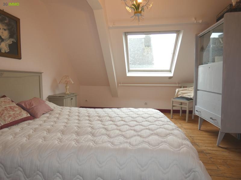 Maison - 105 m² - 6 pièces