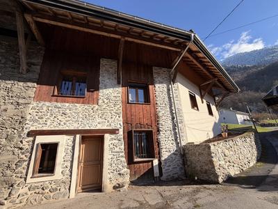 Maison - 109 m² - 5 pièces