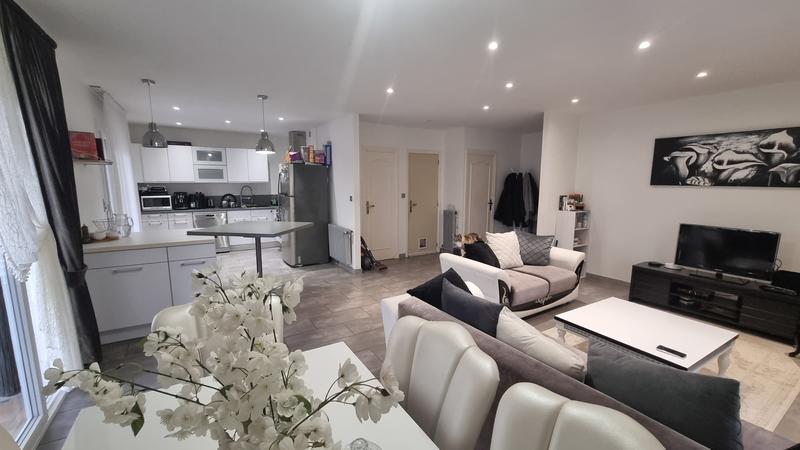 Maison - 100 m² - 4 pièces