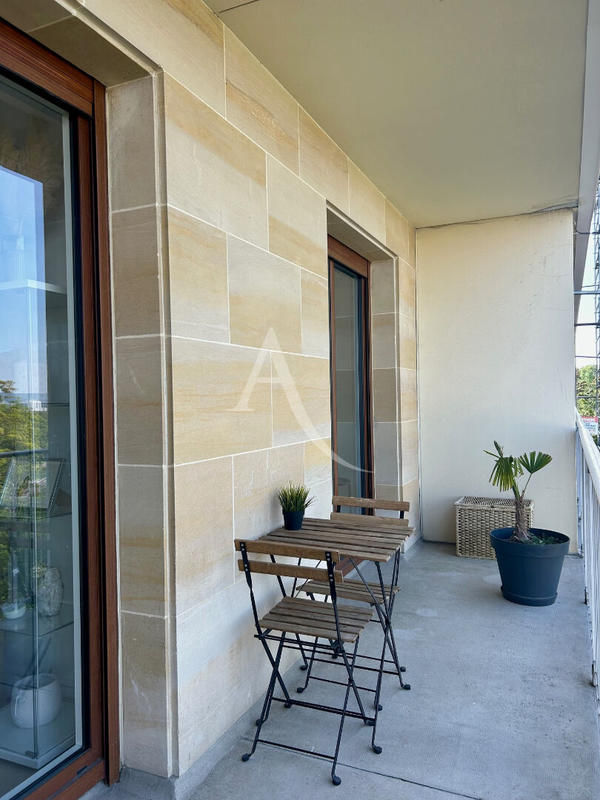 Appartement - 57 m² - 2 pièces