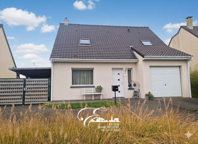 Maison - 92 m² - 6 pièces