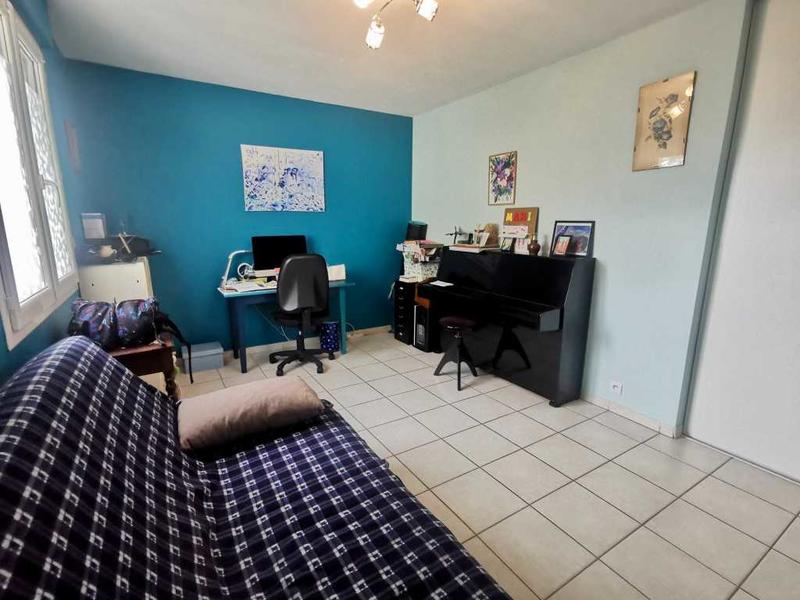 Maison jumelée - 130 m² - 5 pièces