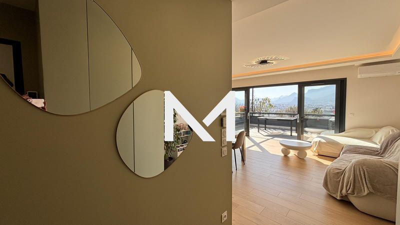 Appartement - 75 m² - 3 pièces