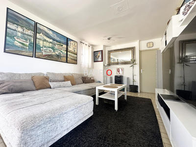 Villa - 111 m² - 5 pièces