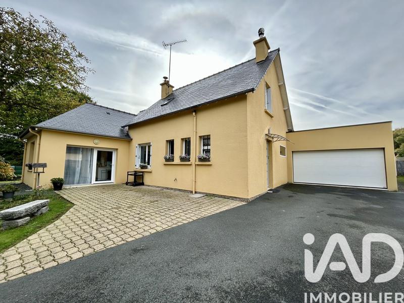 Maison - 150 m² - 8 pièces