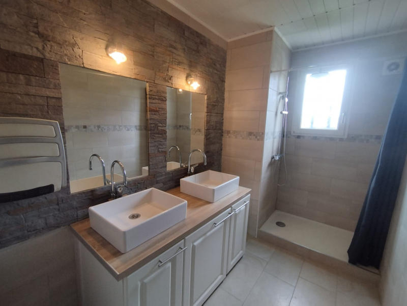 Maison - 146 m² - 5 pièces