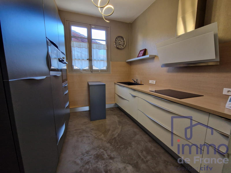 Maison ancienne - 135 m² - 6 pièces