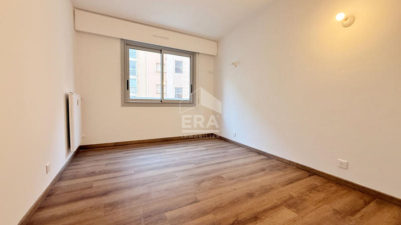 Appartement - 56 m² - 2 pièces