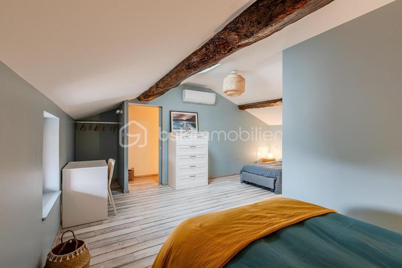 Maison - 110 m² - 4 pièces