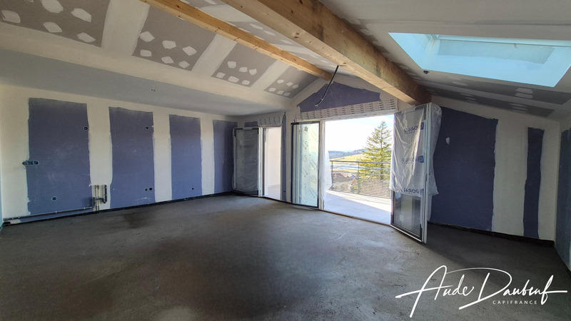 Appartement - 89 m² - 4 pièces