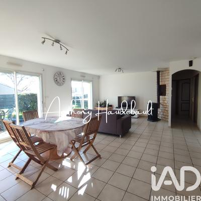 Maison - 121 m² - 5 pièces