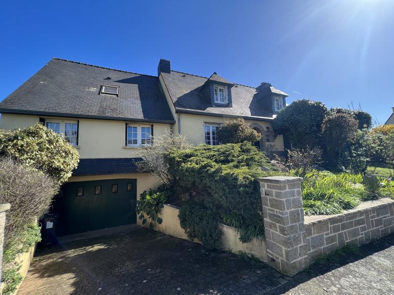 Maison - 128 m² - 6 pièces