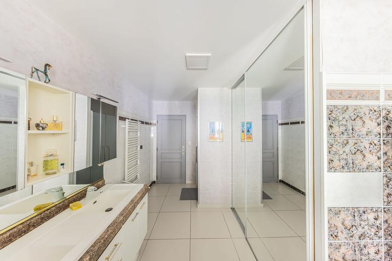 Villa - 148 m² - 4 pièces