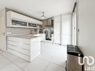 Maison - 115 m² - 6 pièces